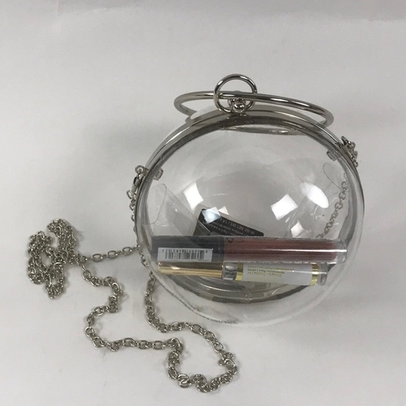 ACRYLIC CLEAR CLUTCH-PUSH OPEN CLASP - Picture 7 of 8